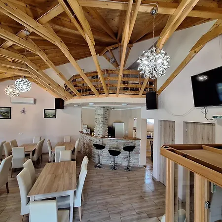 Cserke Holdfeny Apartment Cserkeszolo