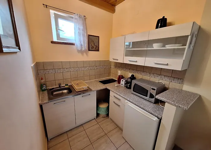 Cserke Holdfeny Cserkeszőlő